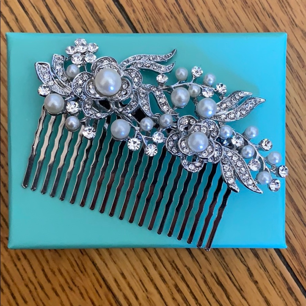 Wedding hair piece